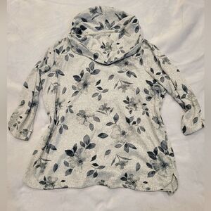 Croft‎ & Barrow floral cowl neck